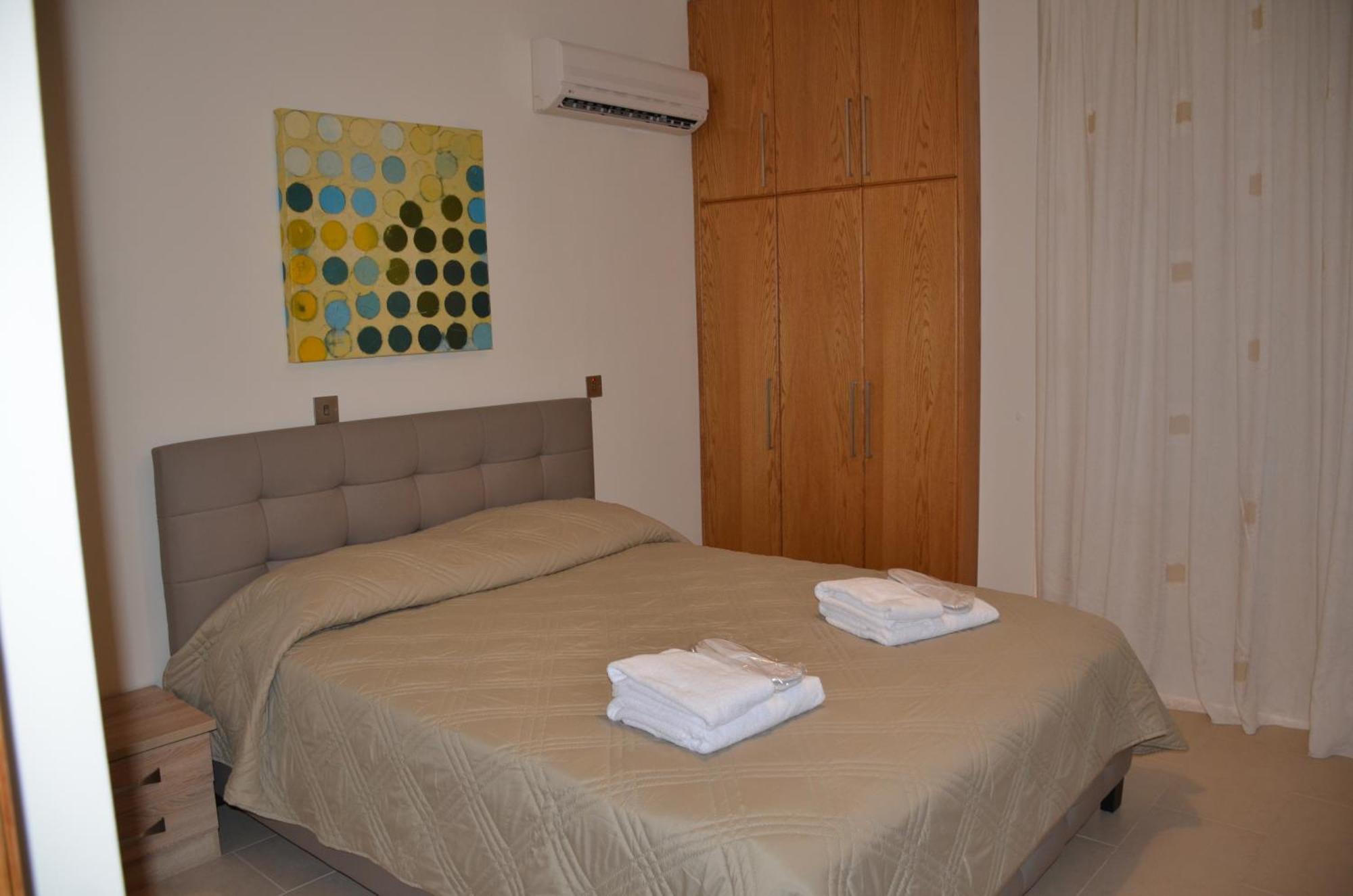 Paphos 2 Bedroom Apartment, Zygos Centre Block D - By Imh Travel & Tours מראה חיצוני תמונה