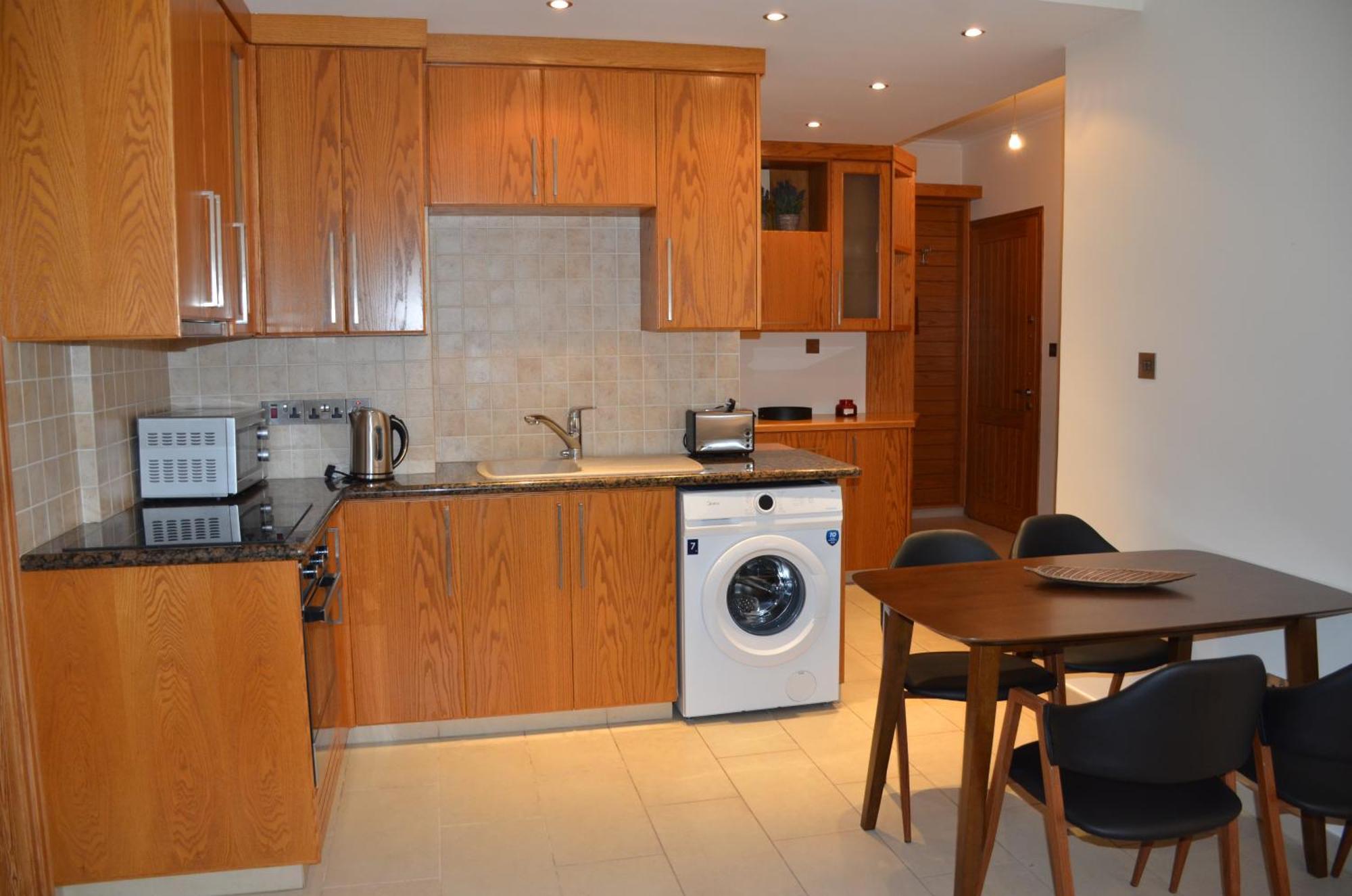 Paphos 2 Bedroom Apartment, Zygos Centre Block D - By Imh Travel & Tours מראה חיצוני תמונה