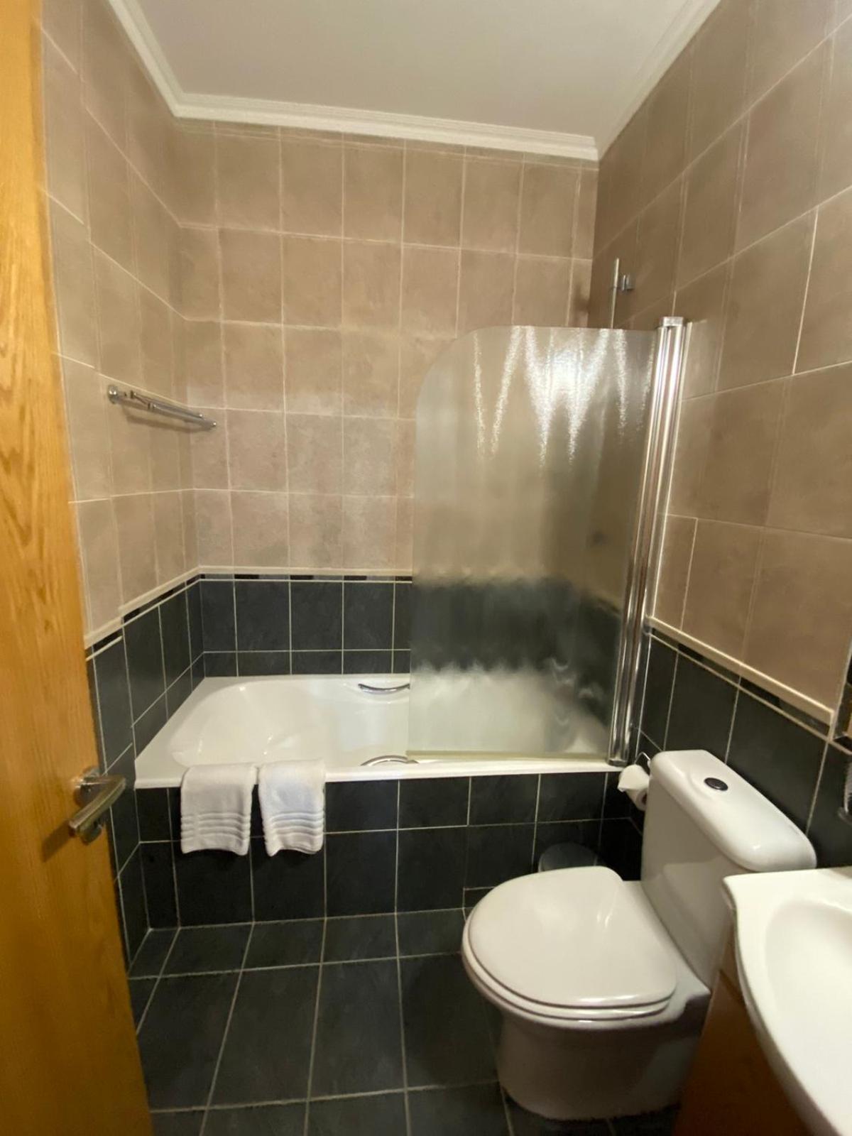 Paphos 2 Bedroom Apartment, Zygos Centre Block D - By Imh Travel & Tours מראה חיצוני תמונה