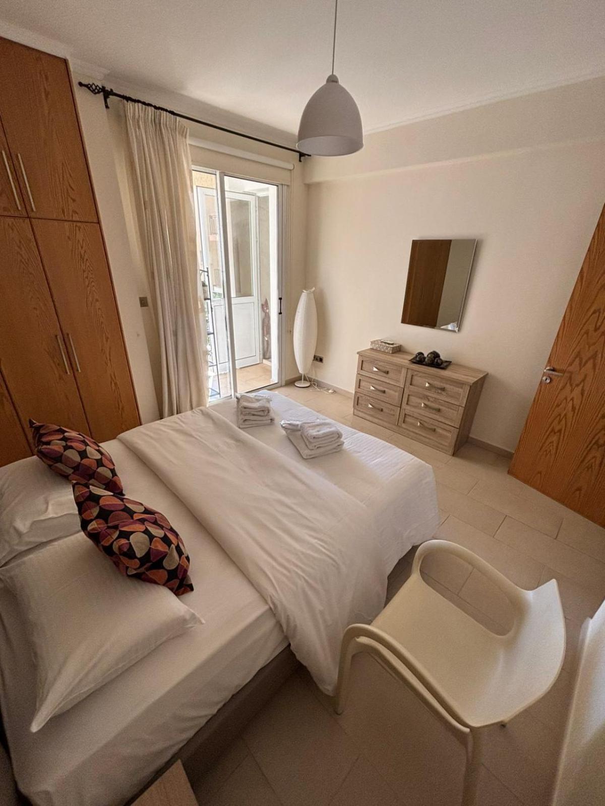 Paphos 2 Bedroom Apartment, Zygos Centre Block D - By Imh Travel & Tours מראה חיצוני תמונה