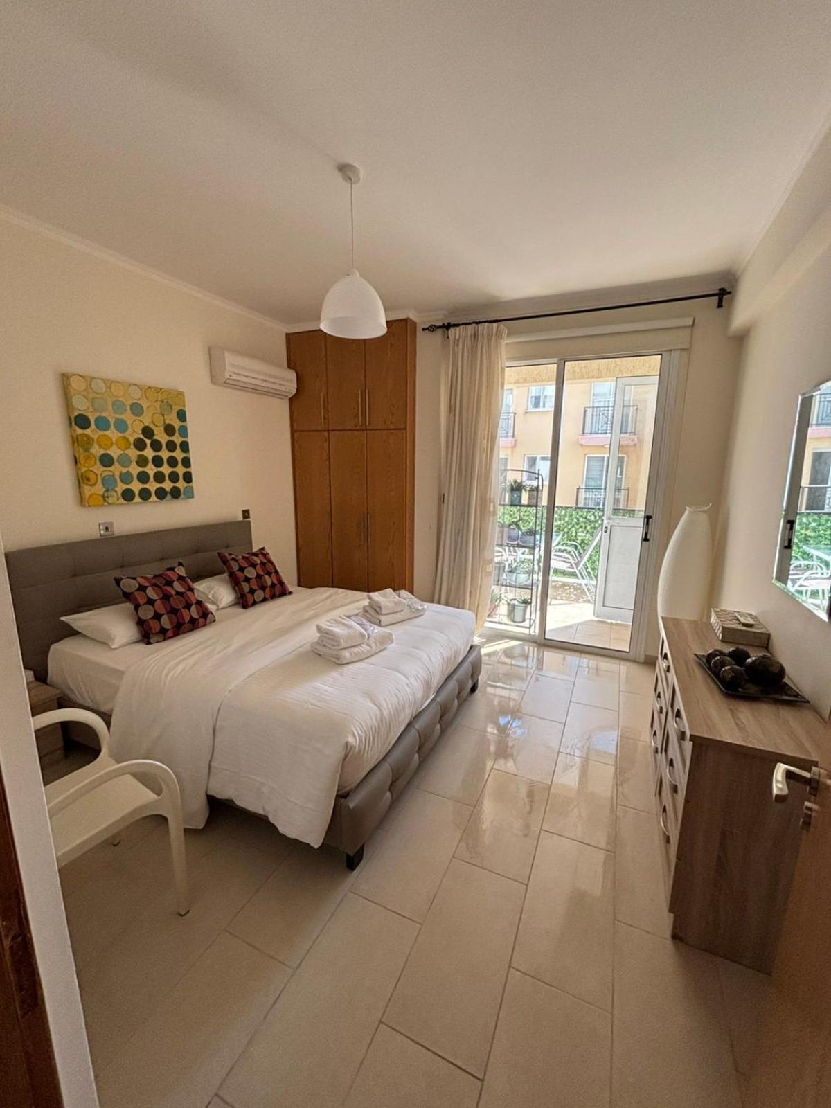 Paphos 2 Bedroom Apartment, Zygos Centre Block D - By Imh Travel & Tours מראה חיצוני תמונה